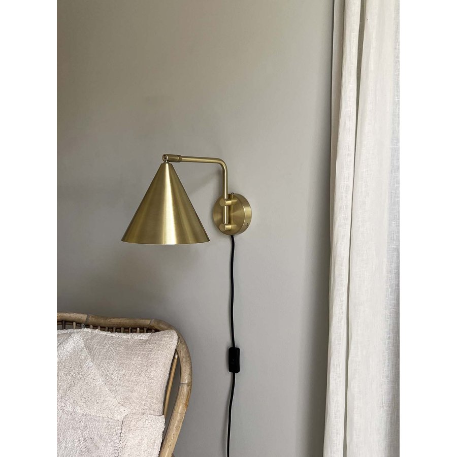 MOUD Home Más Wandleuchte 18 cm, Gebürstetes Messing