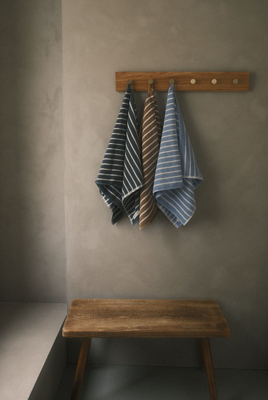MOUD Home Lino H�ndkl�de 50x100 cm, Clay Brown
