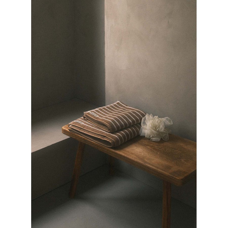 MOUD Home Lino H�ndkl�de 70x140 cm, Clay Brown