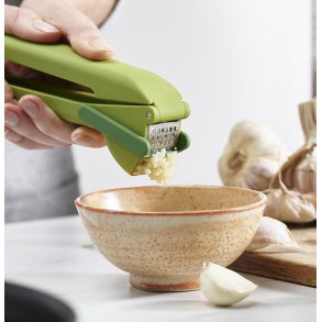 Joseph Joseph CleanForce Hvidløgspresser 16 cm, Grøn