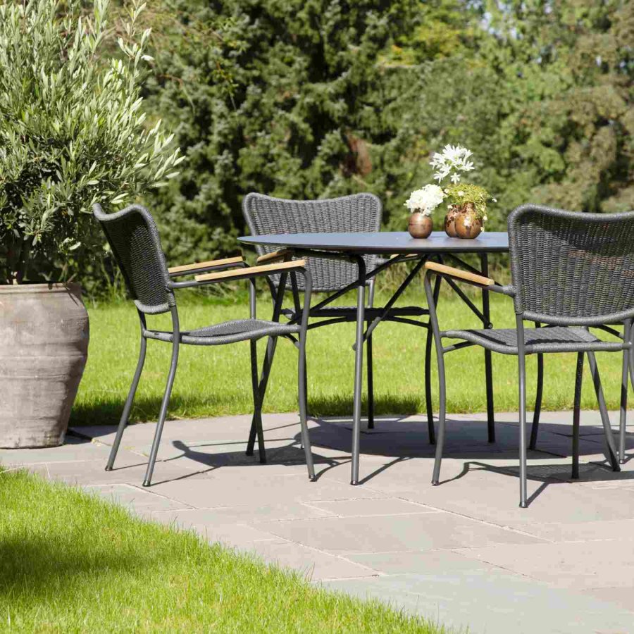 Mandalay Pure Gartenmöbel-Set mit 4 Marguerit String-Stühlen 120 cm, Anthrazit