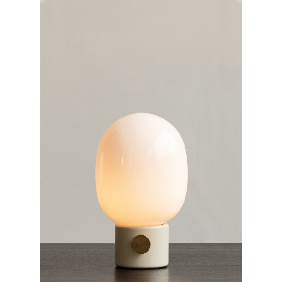 Audo JWDA Tischlampe H29 cm, Alabaster Whiter