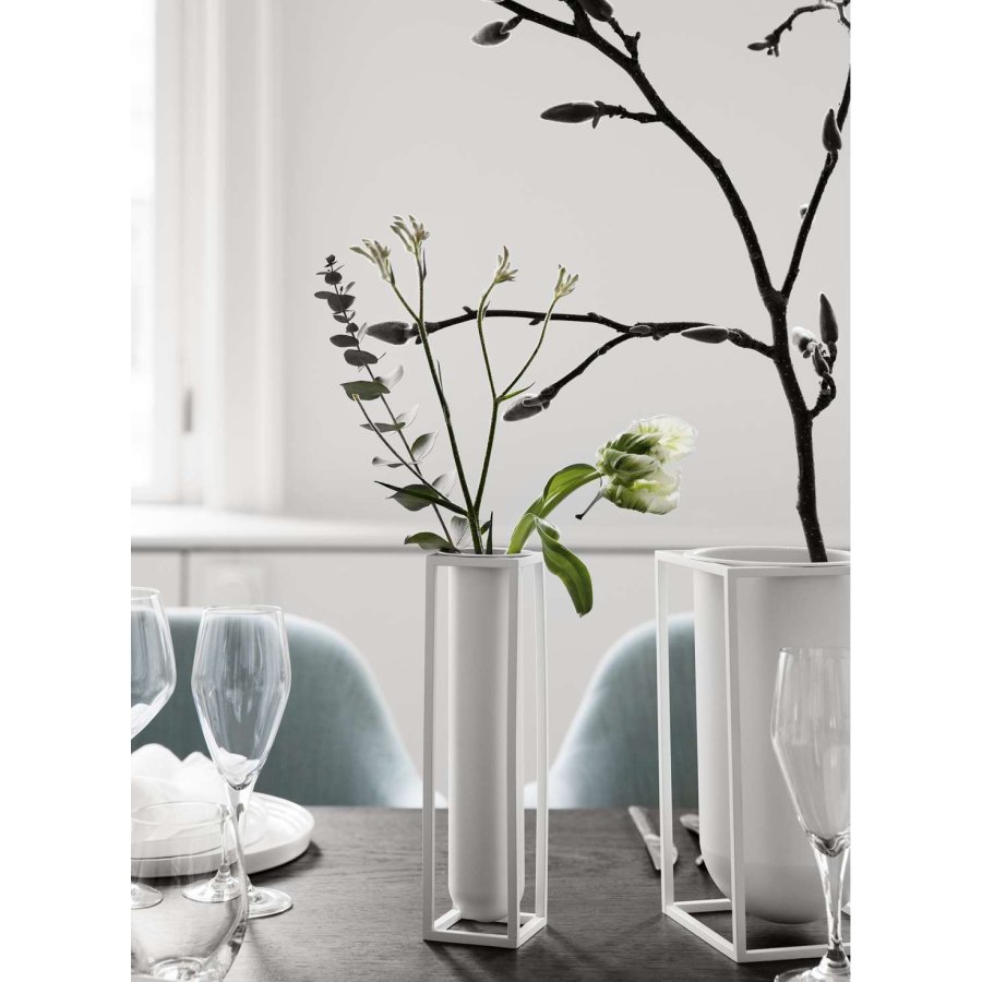 Audo Kubus Flora Vase H24 cm, Hvid