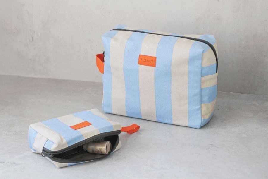 Mette Ditmer Bring-It Kosmetiktasche 10×17cm, Hellblau