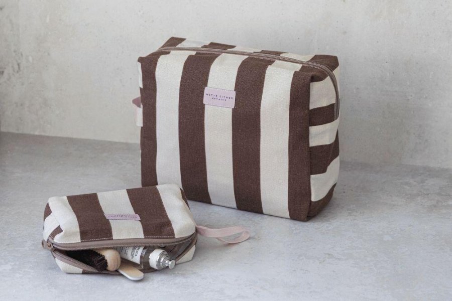 Mette Ditmer Bring-It Kulturbeutel 17×26cm, Braun