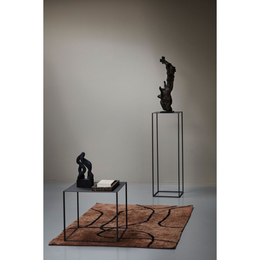 Mette Ditmer Cubic Piedestal H90 cm, Iron Black