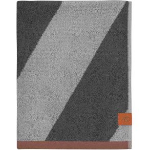 Mette Ditmer Diagonal Hndklde 70x133 cm, Mrk Oliven