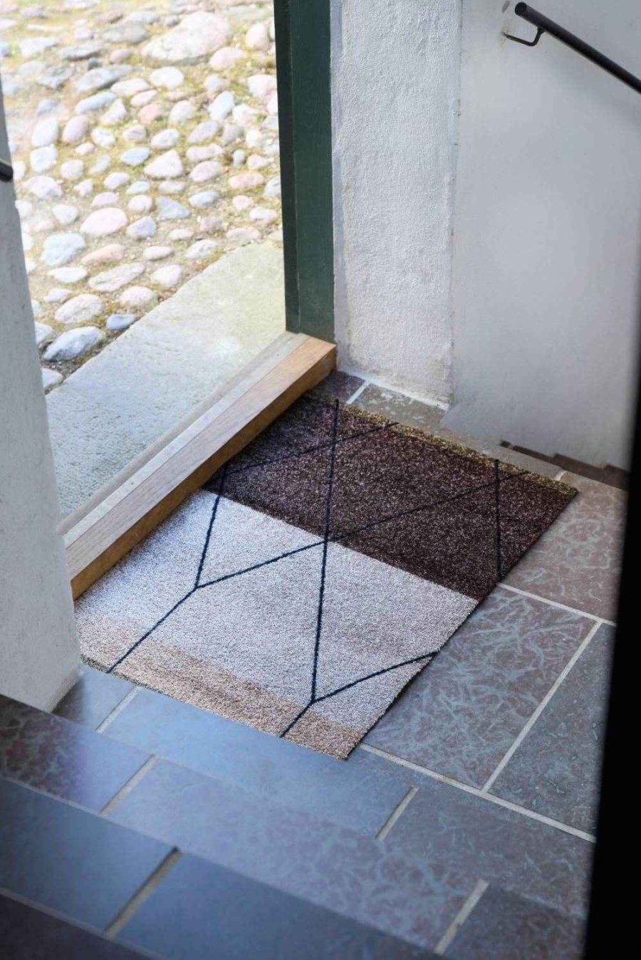 Mette Ditmer Linea Bodenmatte 55x80 cm, Braun