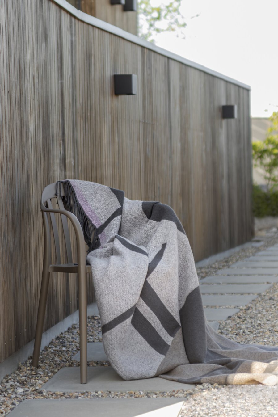 Mette Ditmer Bauhaus Plaid 127x190 cm, Latte