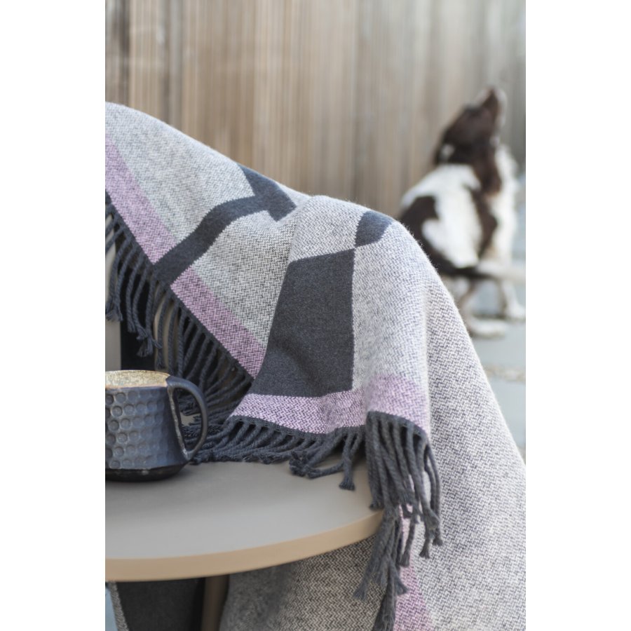 Mette Ditmer Bauhaus Plaid 127x190 cm, Latte