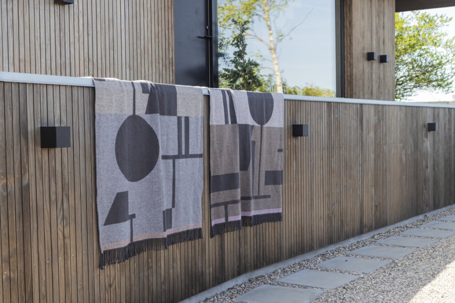 Mette Ditmer Bauhaus Plaid 127x190 cm, Latte