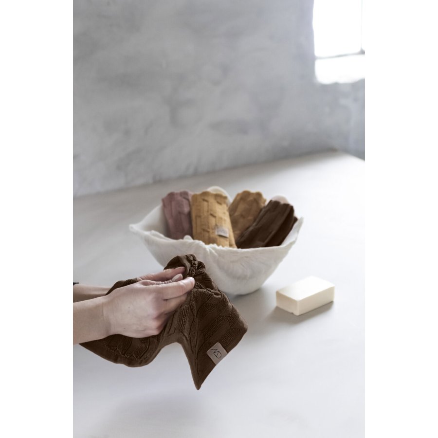 Mette Ditmer Geo Handtcher 3er Set 30x30 cm, Chocolate