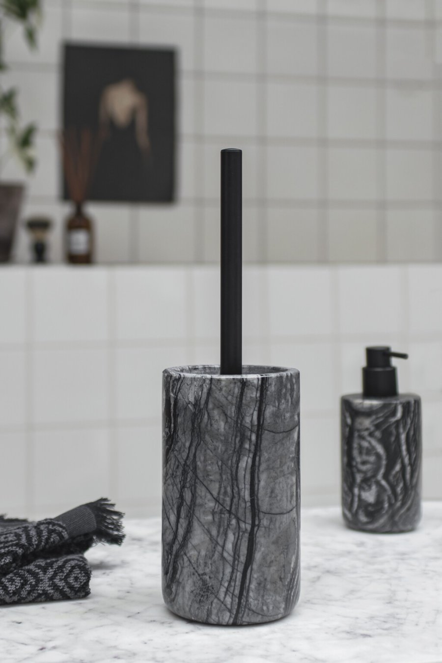 Mette Ditmer Marble Toilettenbrste, Schwarz/Grau