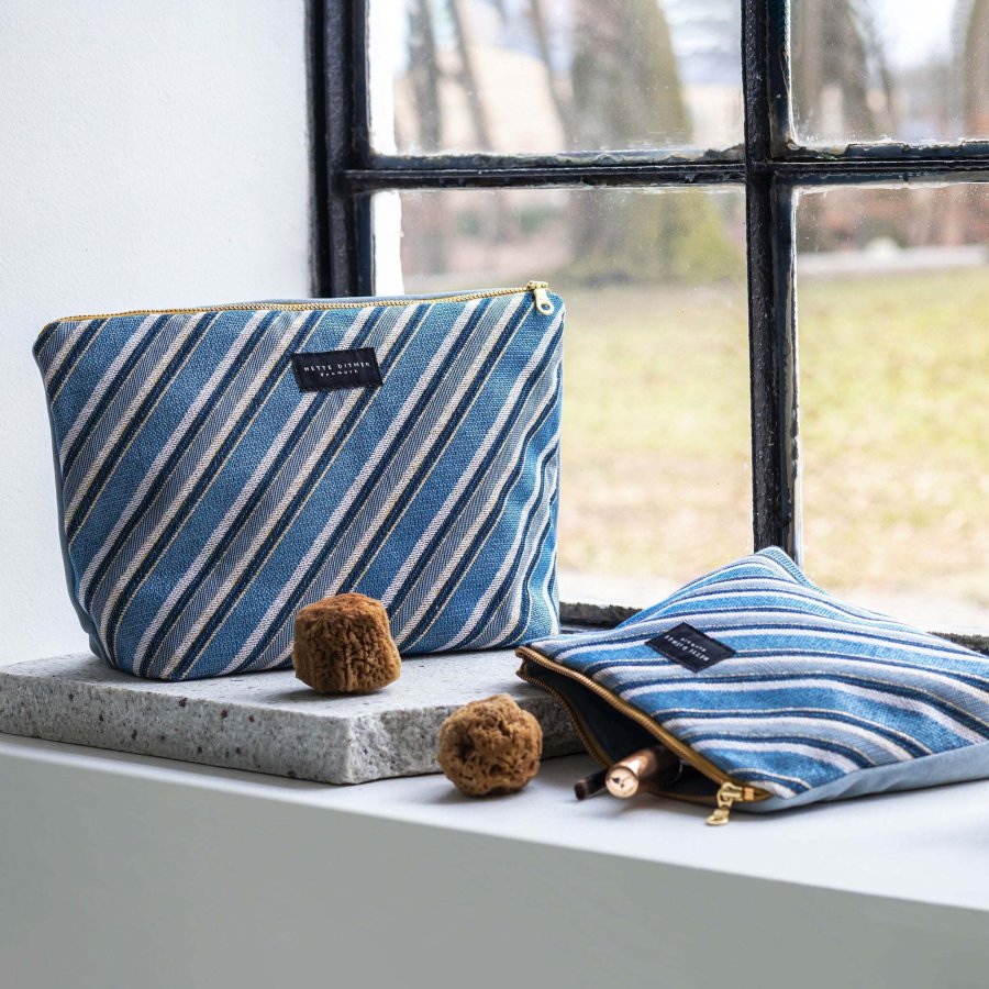 Mette Ditmer Venus Kosmetikpung 23x14 cm, Diagonal Blue