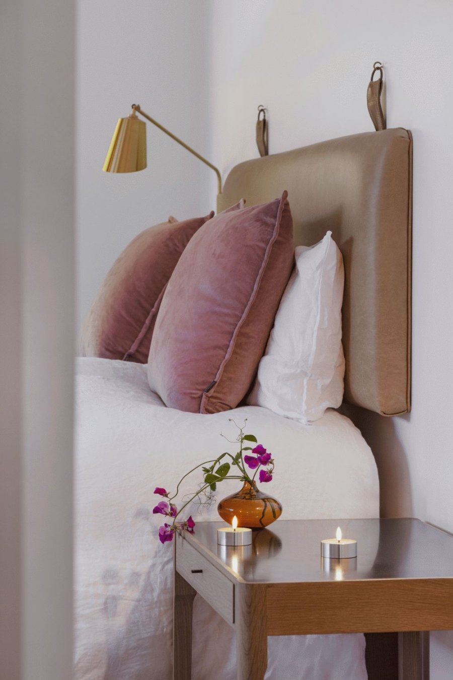 Moods & More Teelicht mit Schmelzeffekt LED 6,3xH25 cm, Silber-Finish