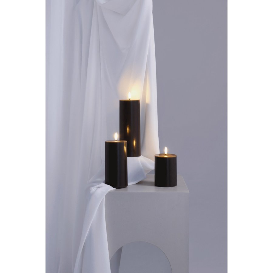 Moods & More Stumpenkerze LED 7,4xH15 cm, Charcoal