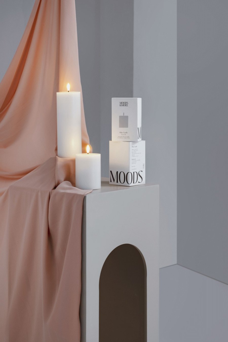 Moods & More Stumpenkerze LED 7,4xH20 cm, Classic White