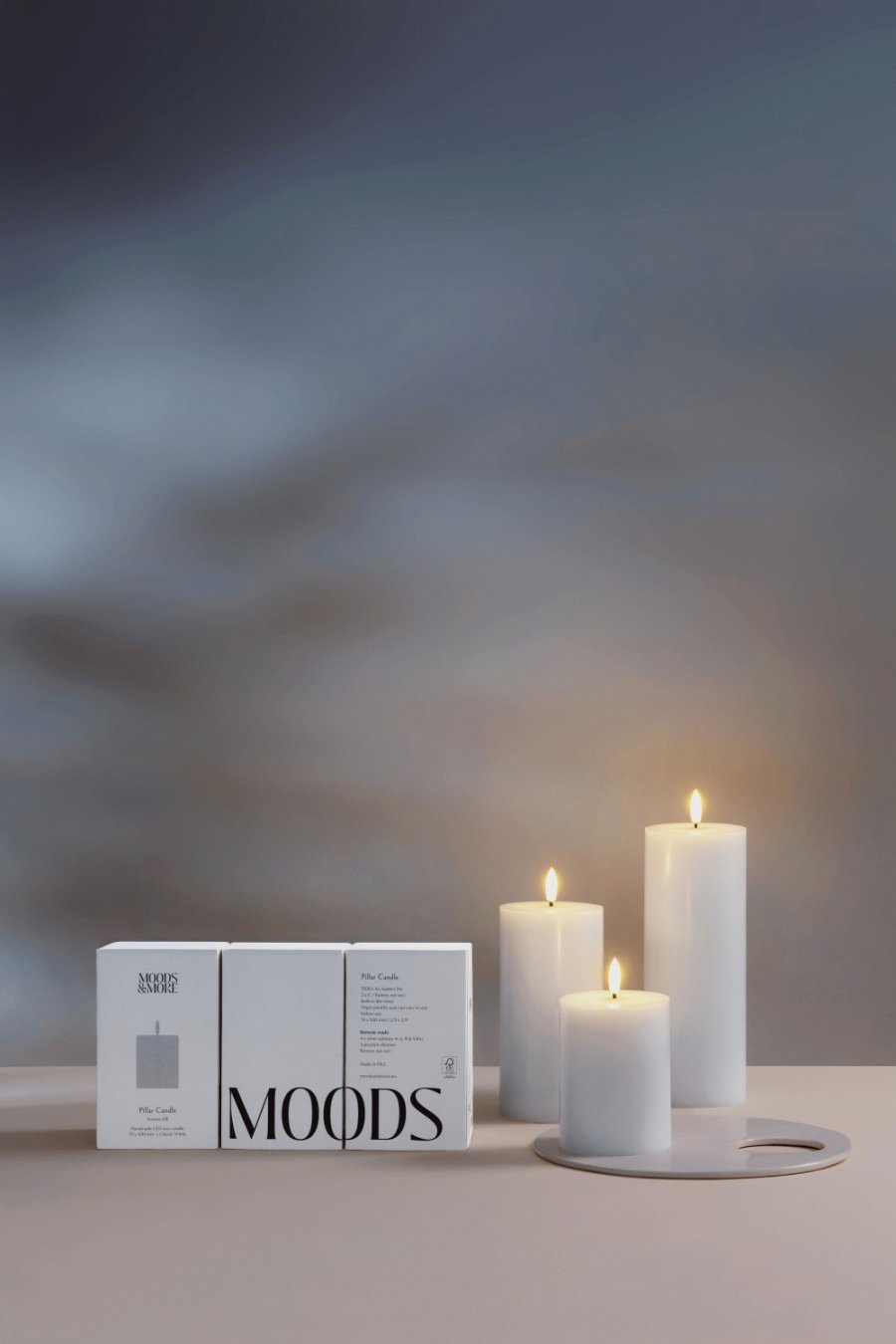 Moods & More Stumpenkerze LED 7,4xH20 cm, Classic White