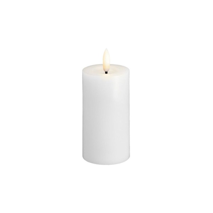 Moods & More Stumpenkerze mit Schmelzeffekt LED 4,9xH10 cm, Classic White