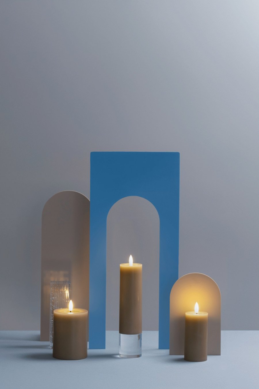 Moods & More Stumpenkerze mit Schmelzeffekt LED 4,9xH10 cm, Sand