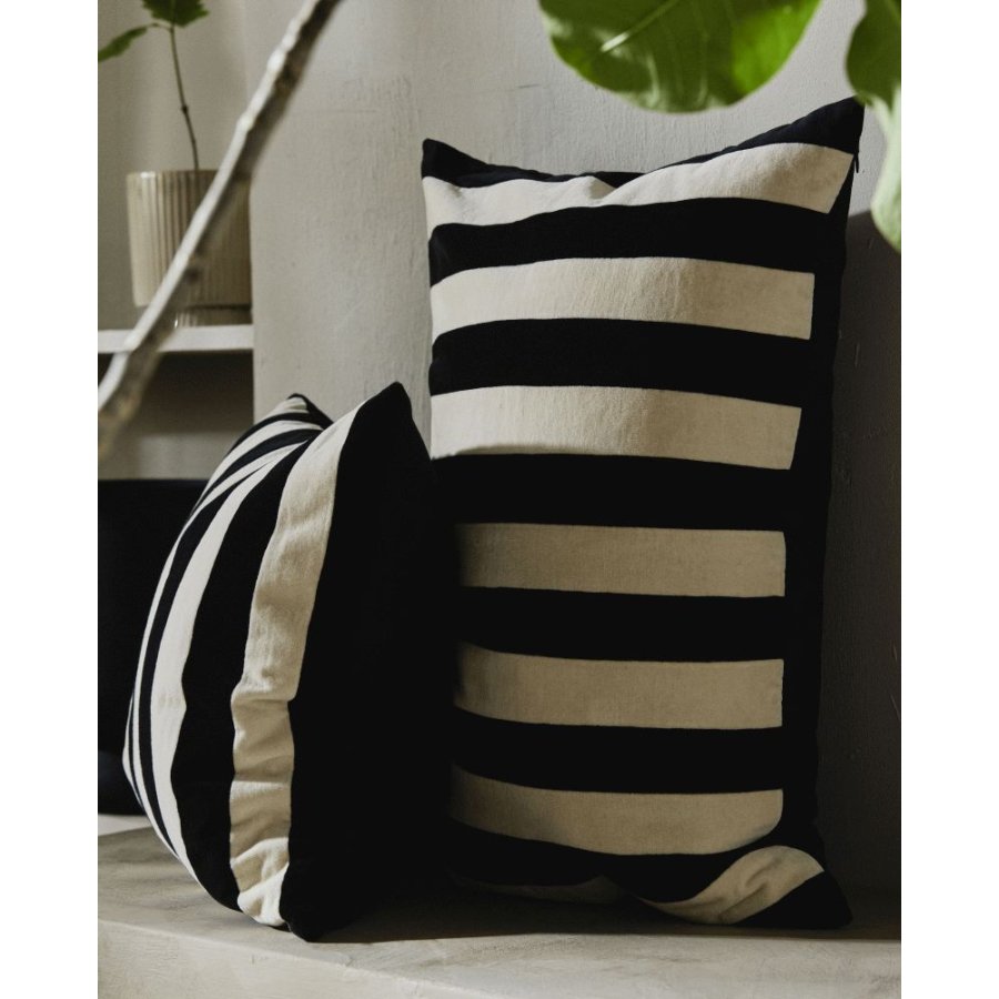 Nordal Alhena Kissenbezug 48×68cm, Ivory/Sort