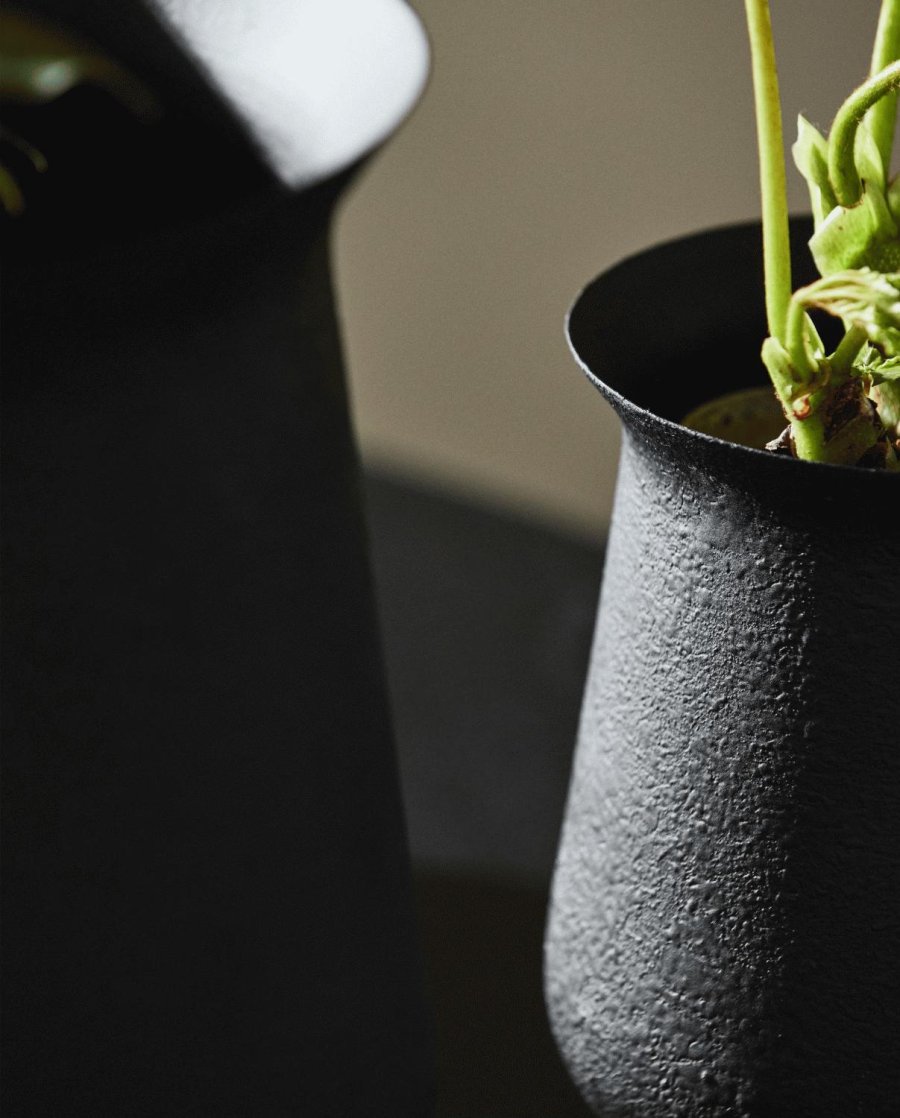 Nordal Adony Blumentopf H22cm, Schwarz