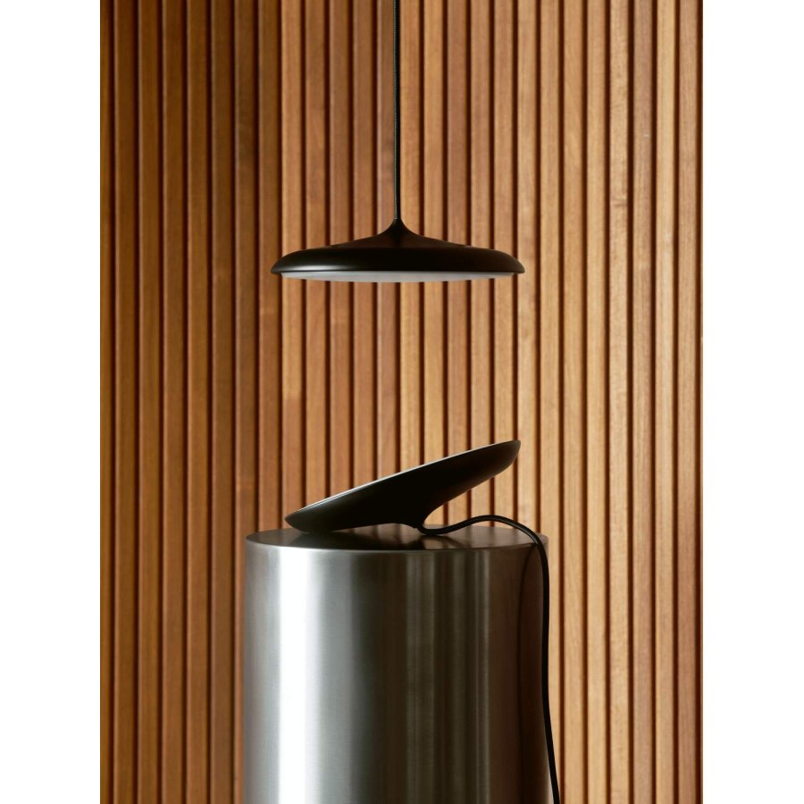 DFTP Artist Pendelleuchte LED 25 cm, Schwarz