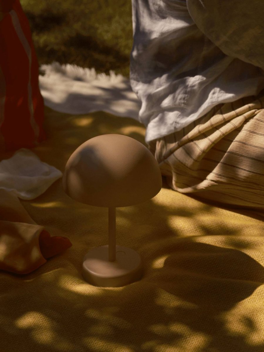 Nordlux Ellen To-Go Tr�dl�s Bordlampe H25 cm, Brun