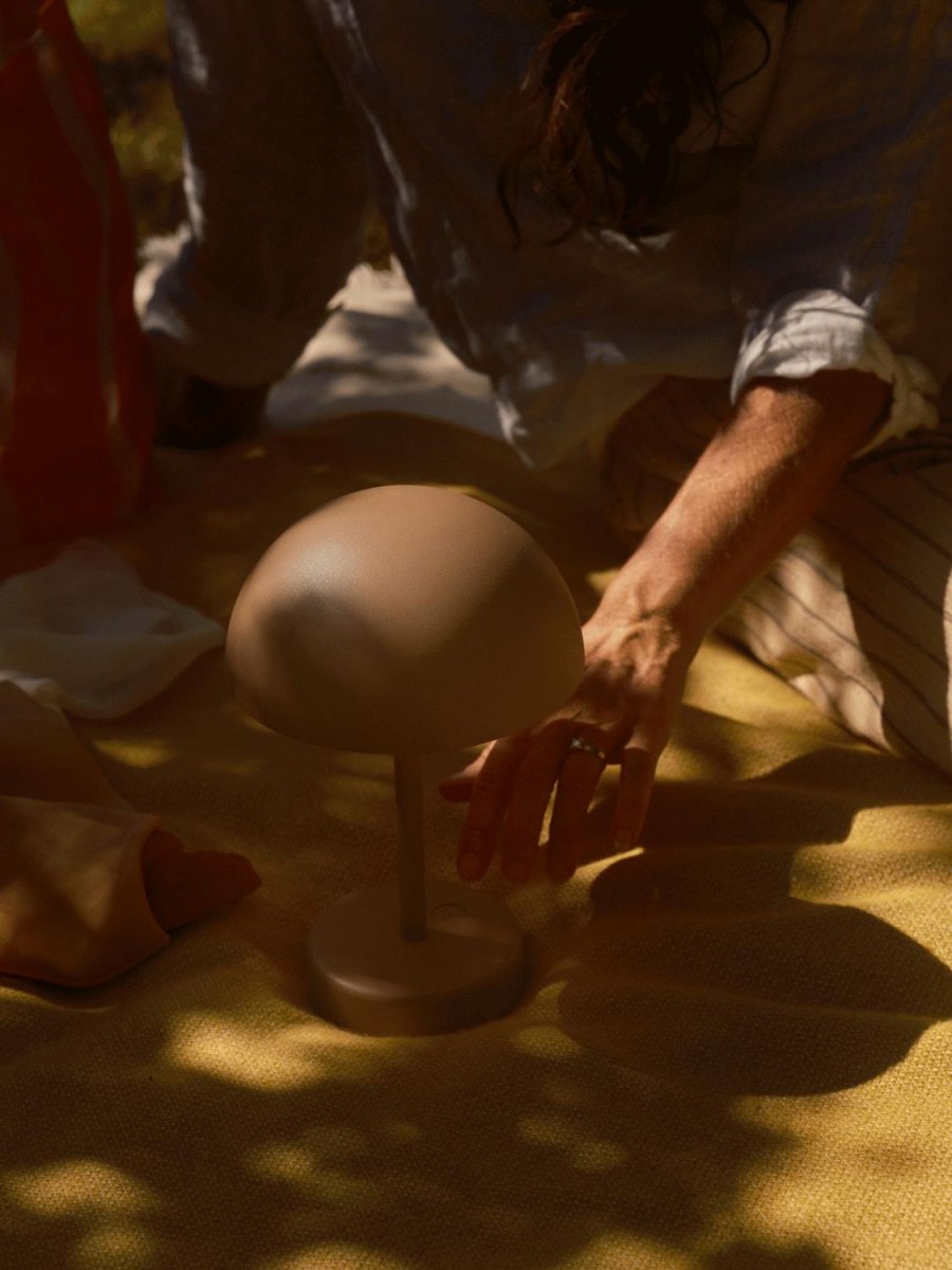 Nordlux Ellen To-Go Tr�dl�s Bordlampe H25 cm, Brun