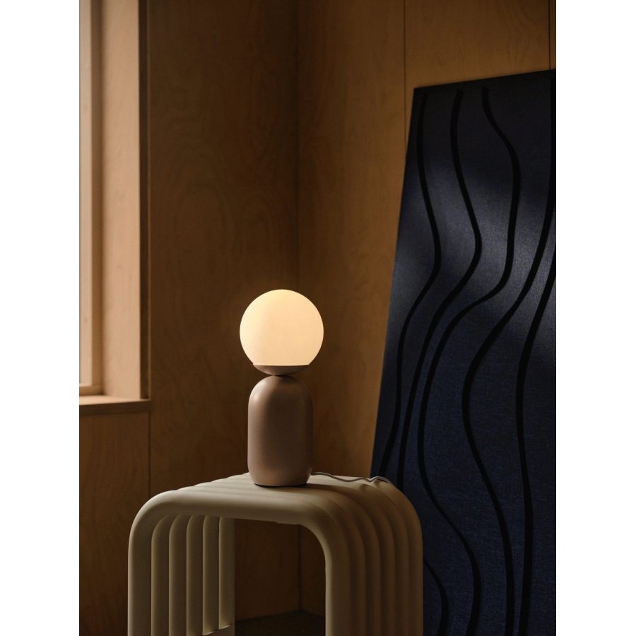 Nordlux Notti Bordlampe H34,5 cm, St�vet Rosa