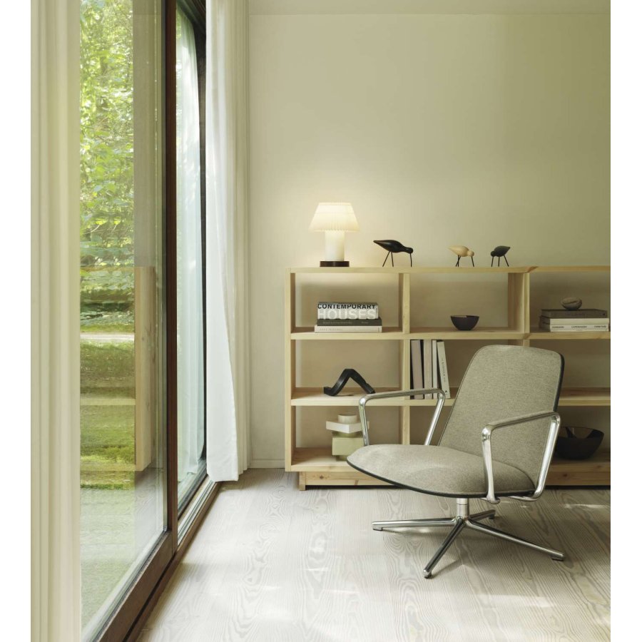 Normann Copenhagen Shorebird H11 cm, Eg