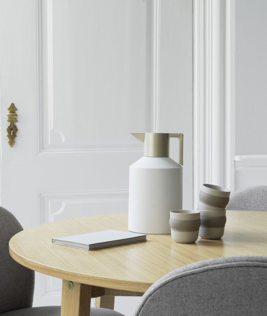 Normann Copenhagen Geo Termokande 1,5 L, Hvid/S�lv