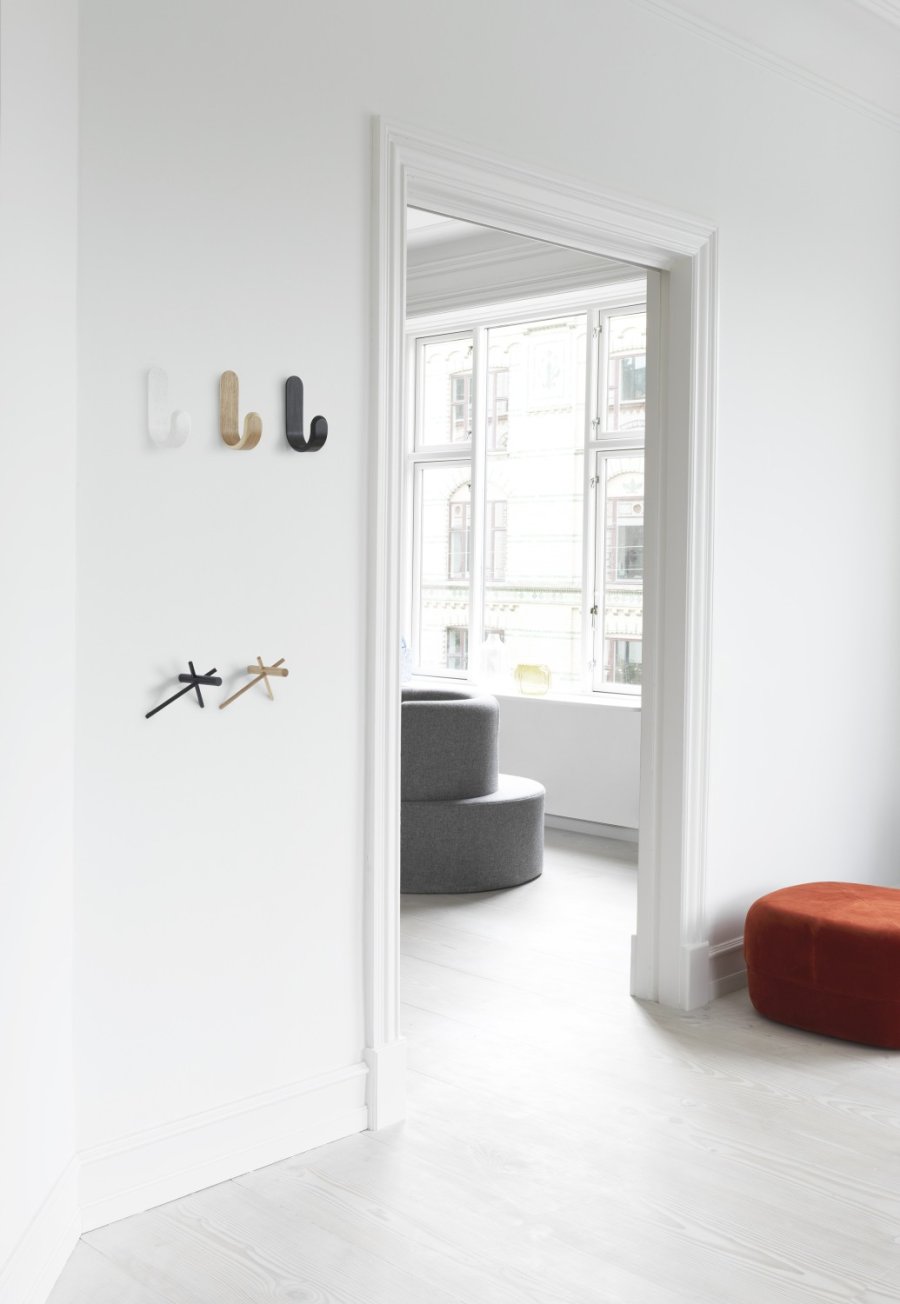 Normann Copenhagen Curve Garderobe 17,7 cm, Asche
