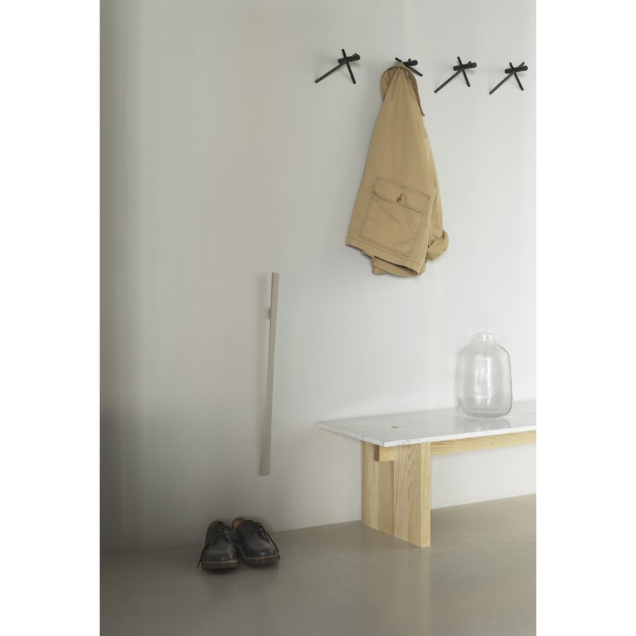 Normann Copenhagen Schoenlepel 71,3 cm, Warm Grey