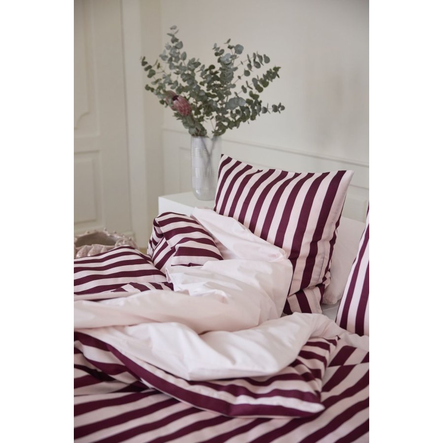 OMHU Blok Strib Senget�j 140x200 cm, Royal/Rose