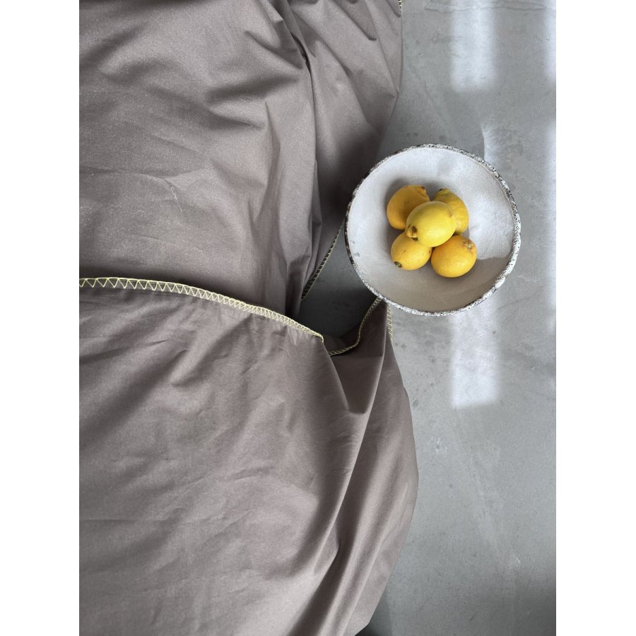 OMHU x Mads Barfod Edge Senget�j 140x200 cm, Taupe