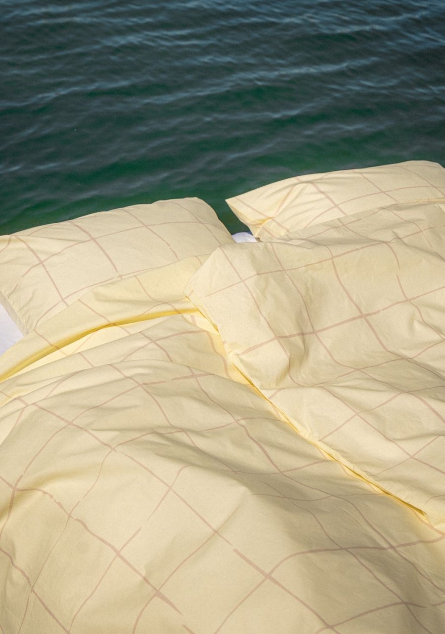 OMHU x Mads Barfod Wave Grid Senget�j 140x200 cm, Vanilje