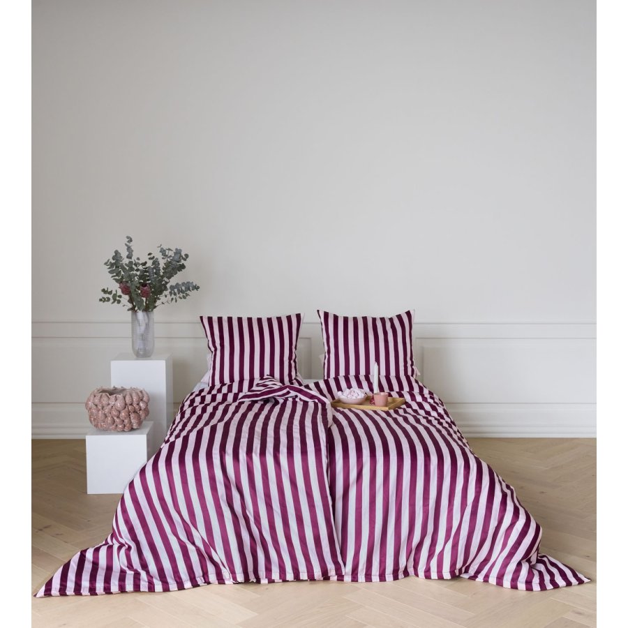 OMHU Blok Strib Senget�j 140x220 cm, Royal/Rose