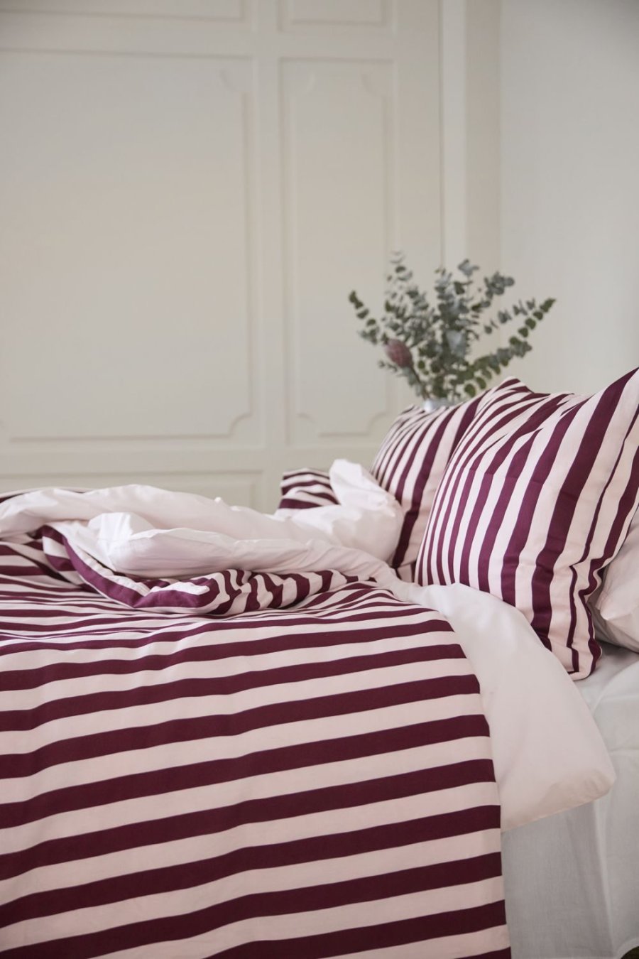 OMHU Blok Strib Senget�j 140x220 cm, Royal/Rose