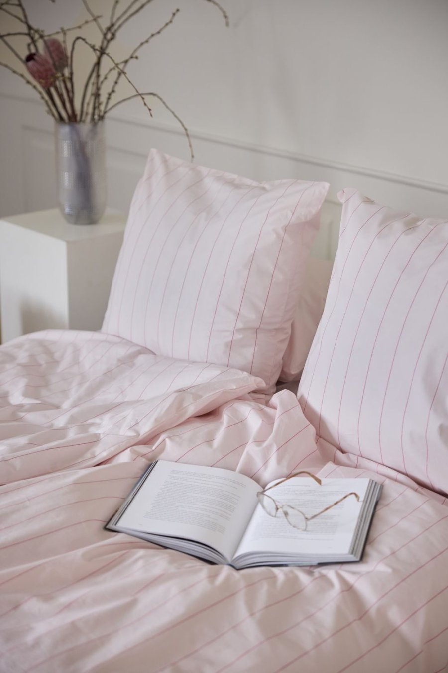 OMHU Needle Stripe Senget�j 140x220 cm, Rose/Pink