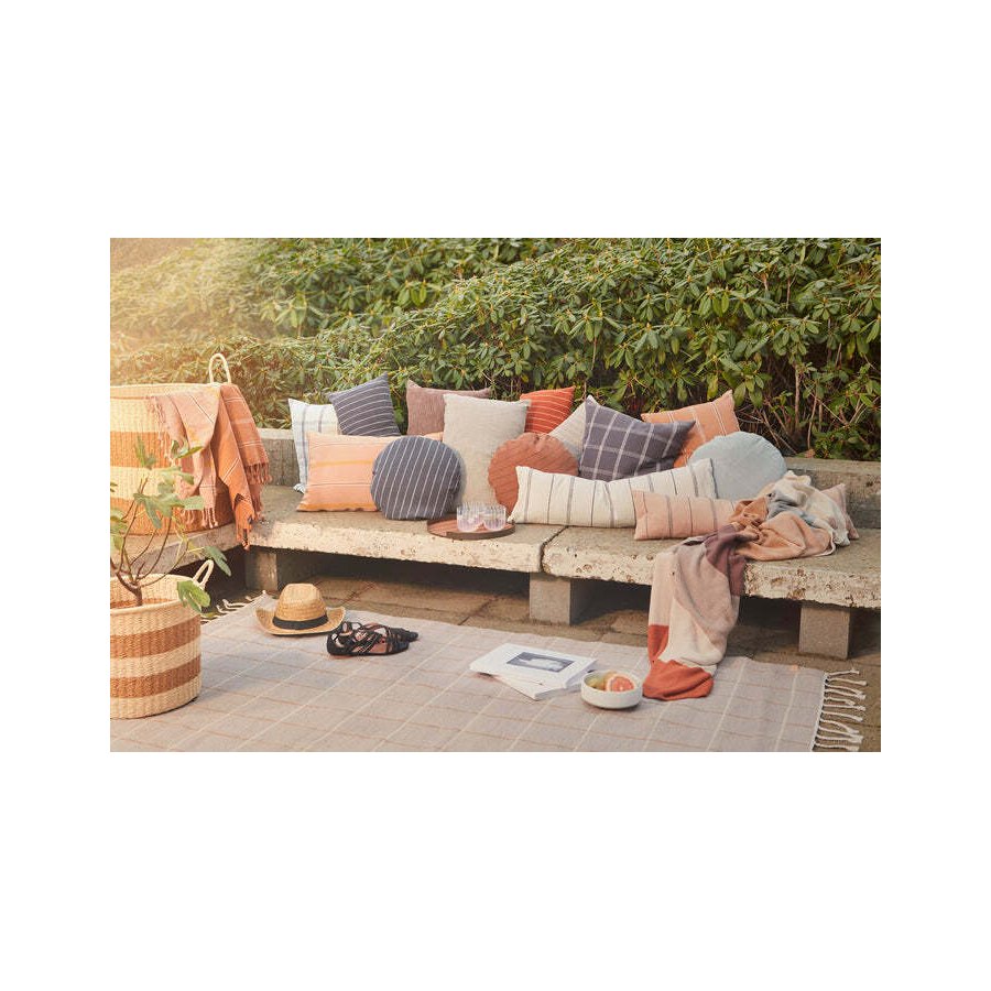 OYOY Iris Living Decke 184x134 cm, Multi