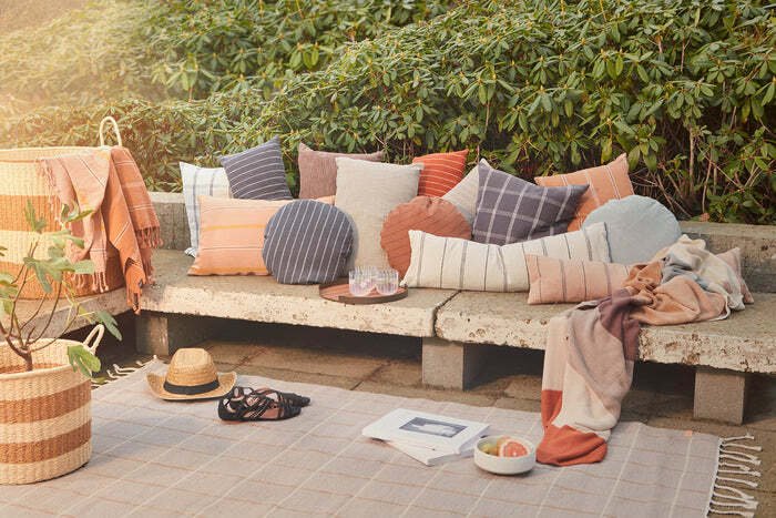 OYOY Iris Living Decke 184x134 cm, Multi