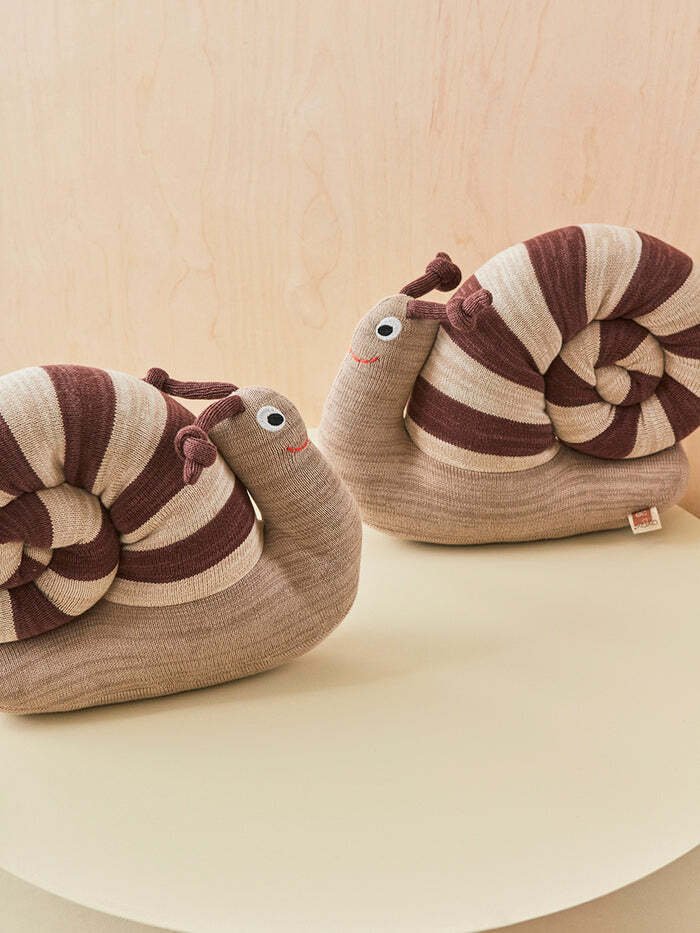 OYOY Mini Kuscheltier Schnecke Sally 36,5 cm, Braun