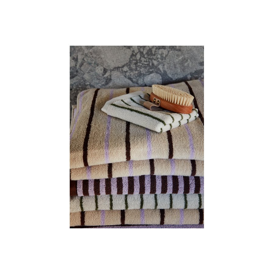 OYOY Raita H�ndkl�de 50x100 cm, Lilla