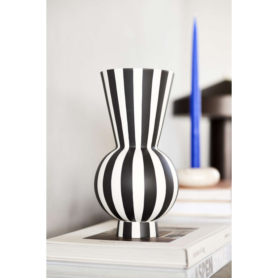 OYOY Toppu Vase H28 cm, Wei/Schwarz