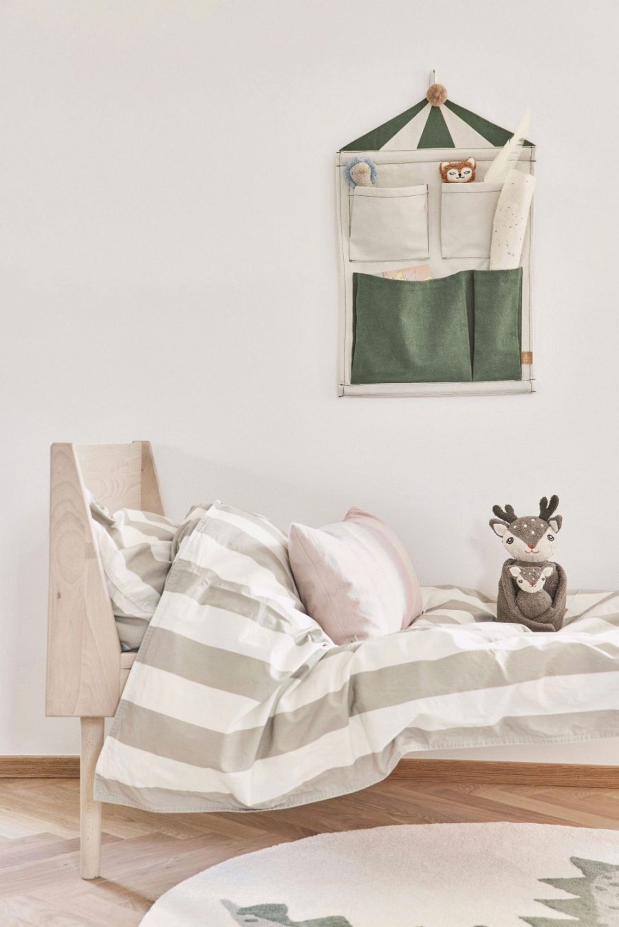 OYOY Mini Circus Vgopbevaring 40x60 cm, Clay/Grn