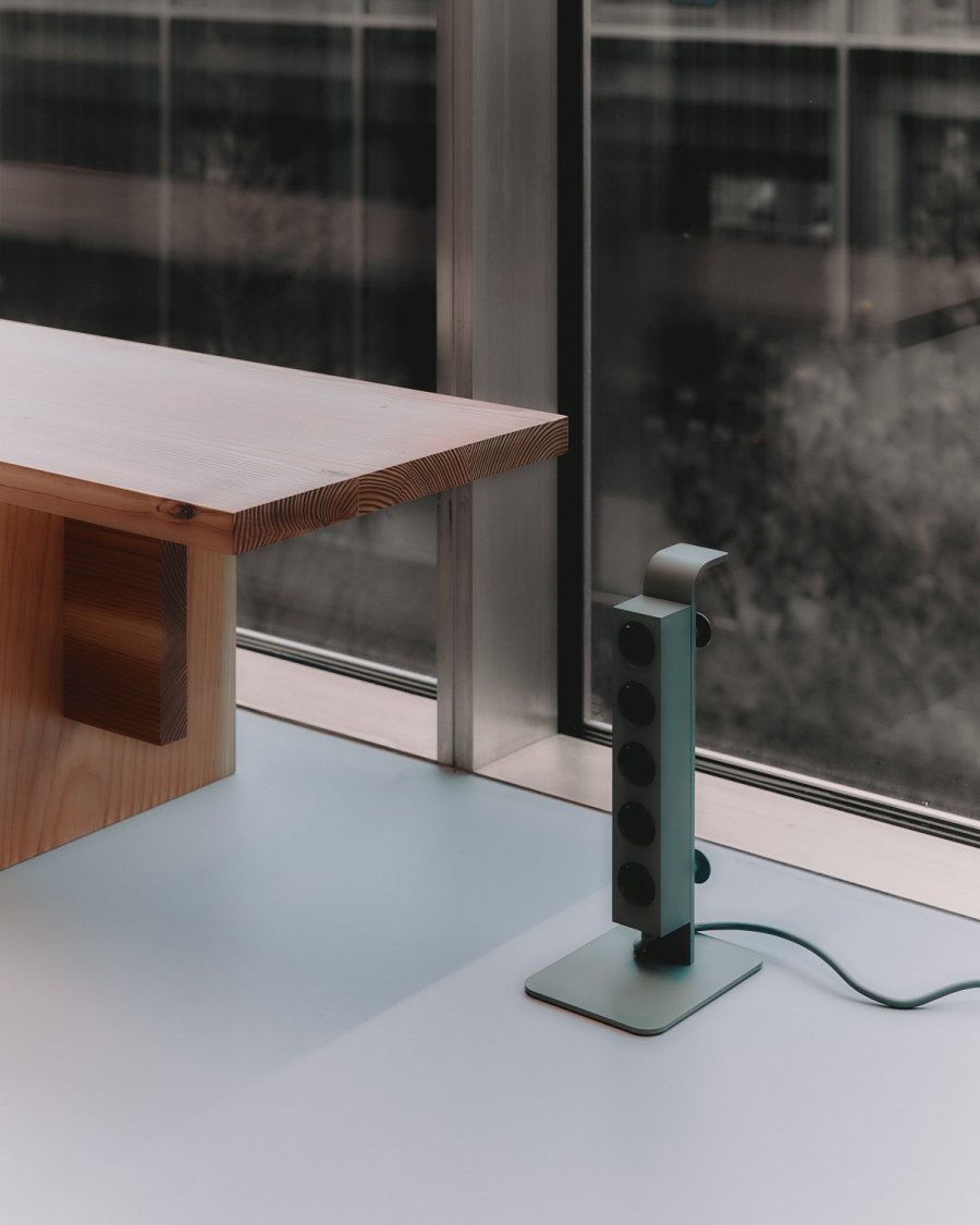 Pedestal Power Tower 35, Mossy Green