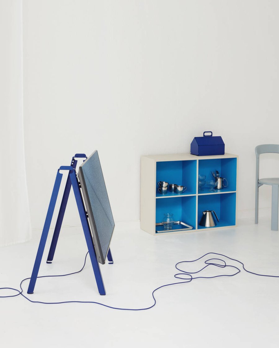 Pedestal A-frame TV-Stander H87 cm, Ultra Marine