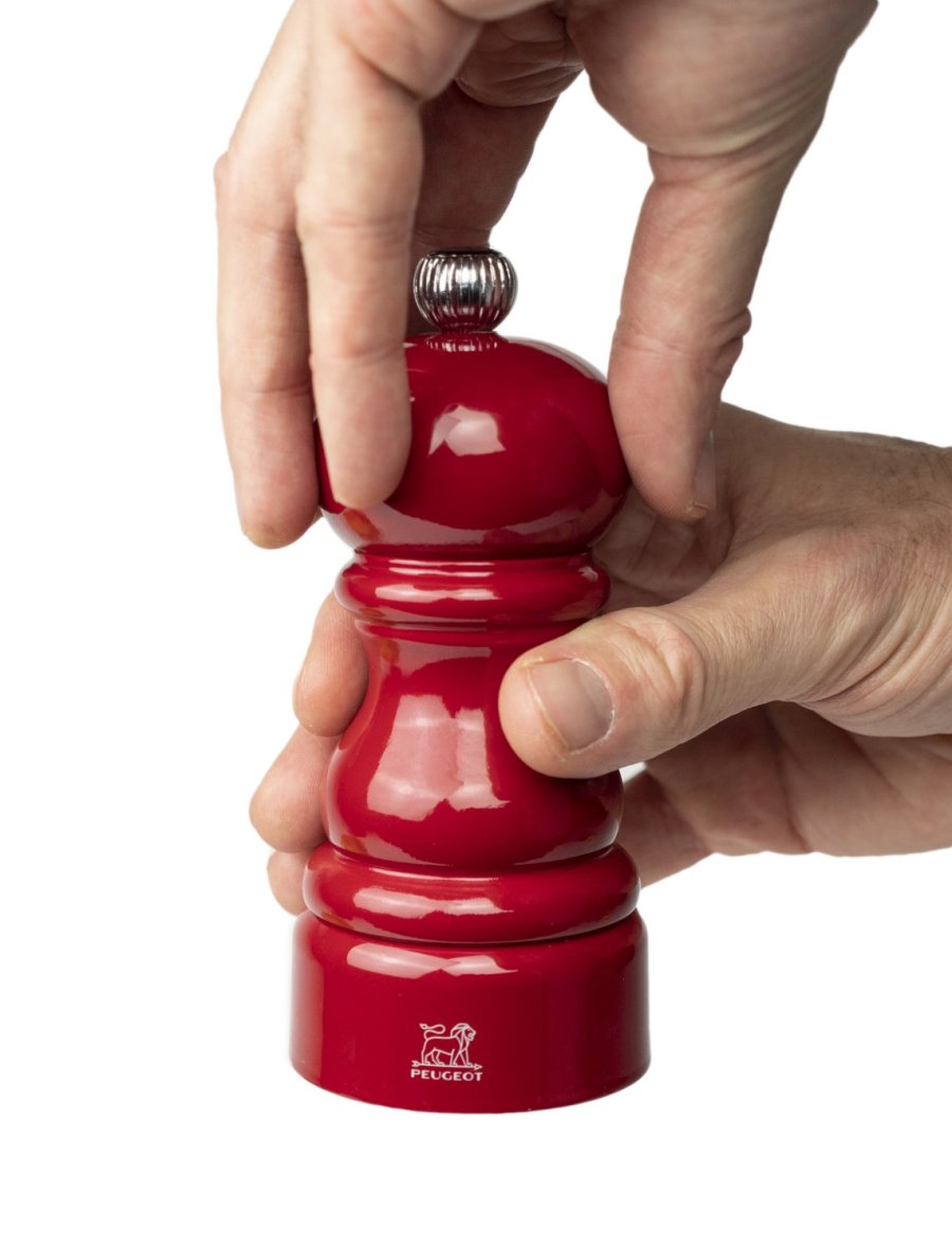 Peugeot Paris u'Select Saltkvrn 12 cm, Passion Red