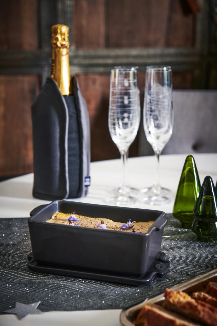 Peugeot Appolia Terrine mit Deckel und Presse, Schiefer